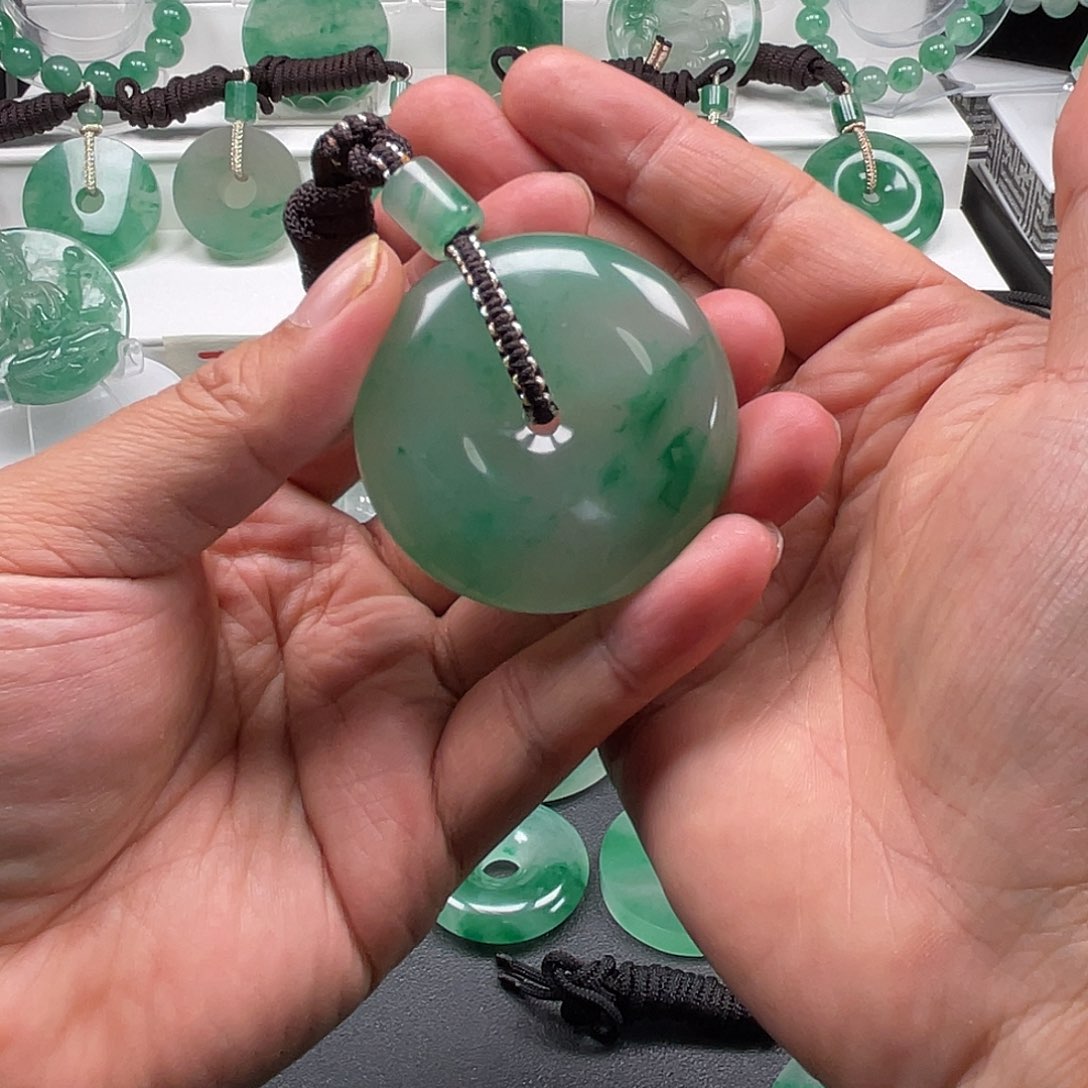 石英质玉吊坠(不含链)未镶嵌影*