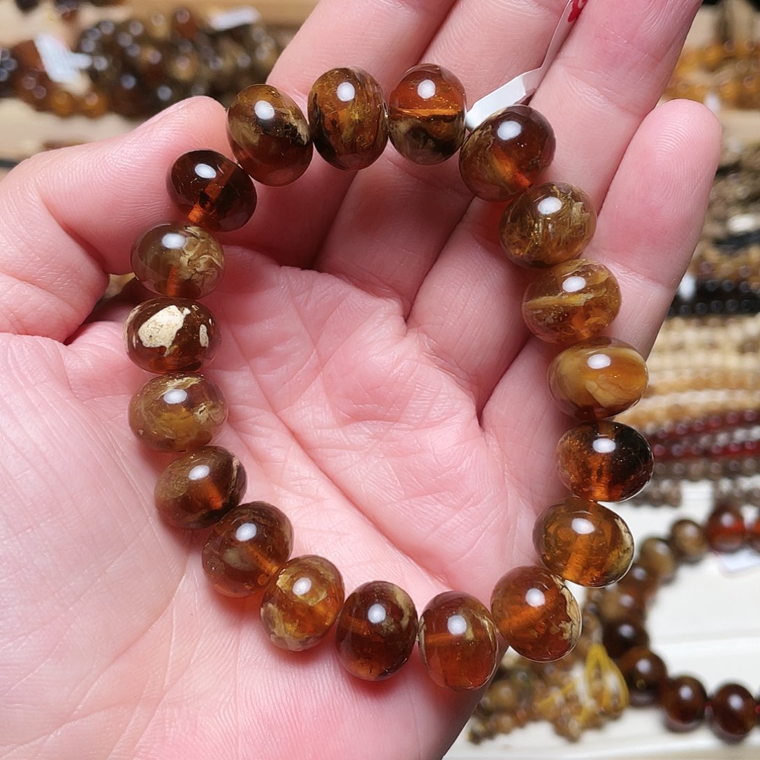 琥珀裸石未镶嵌十三