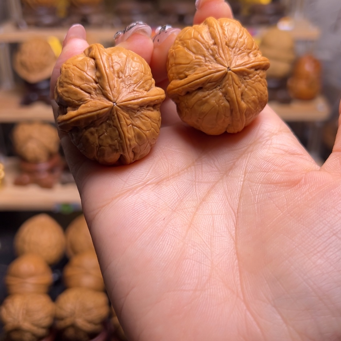 老***周桃核把件大四喜H2