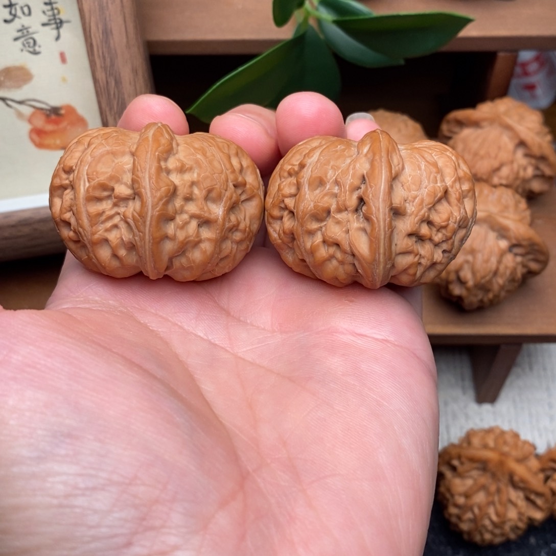 文玩核桃把件?****]元宝43