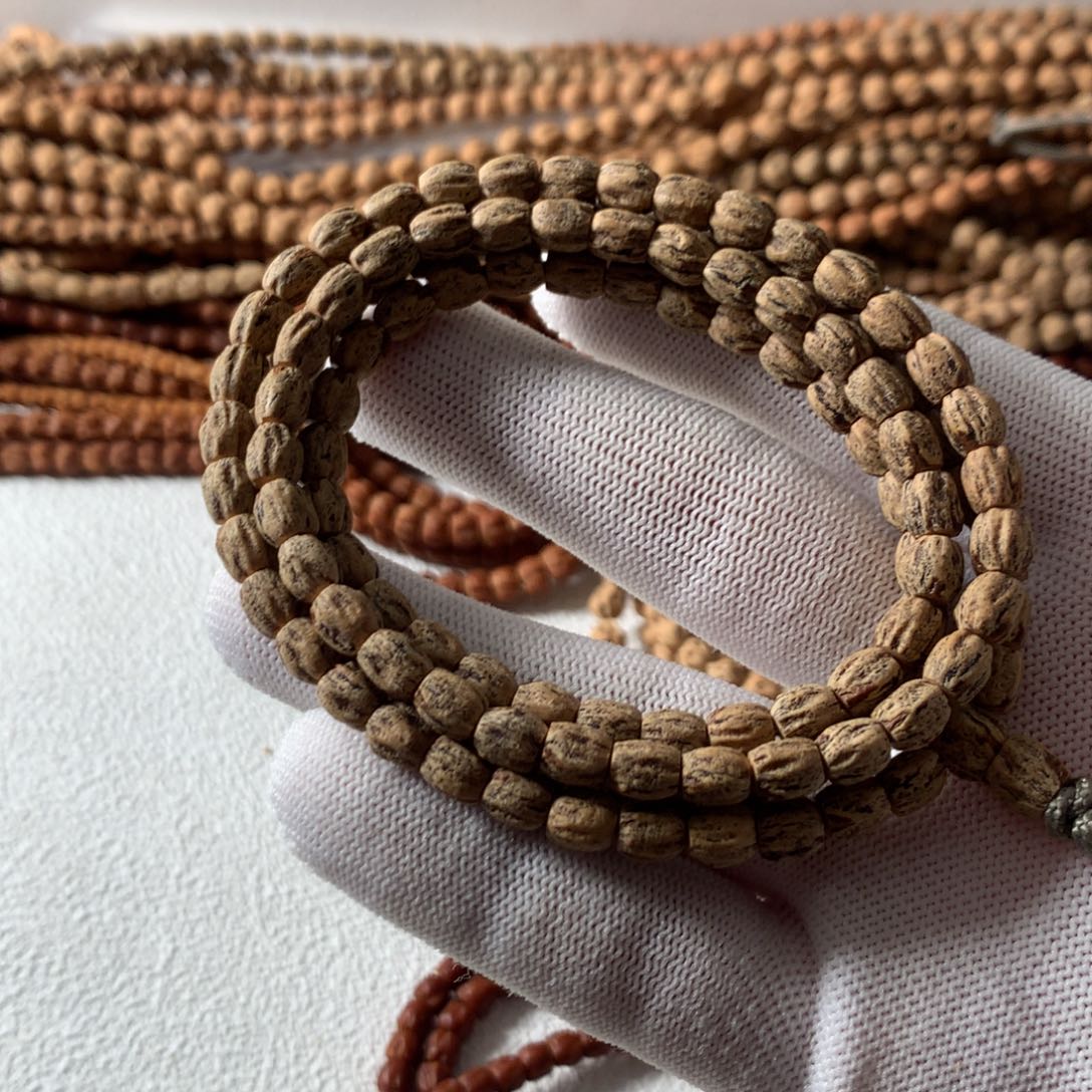 柏香籽/百香籽吊坠