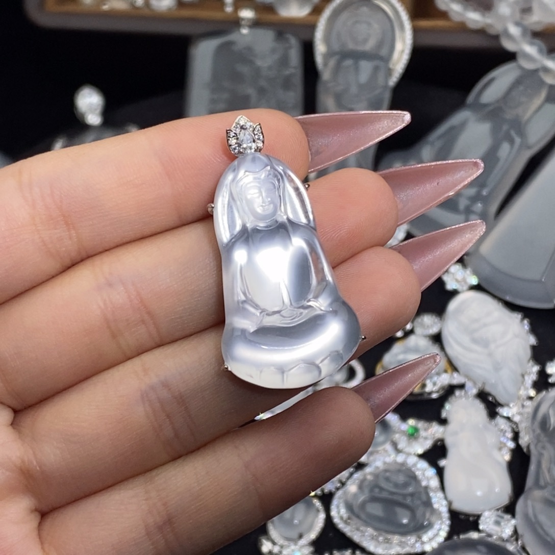 石英质玉银S925镀金镶嵌颈饰俄冰炸光素衣观音