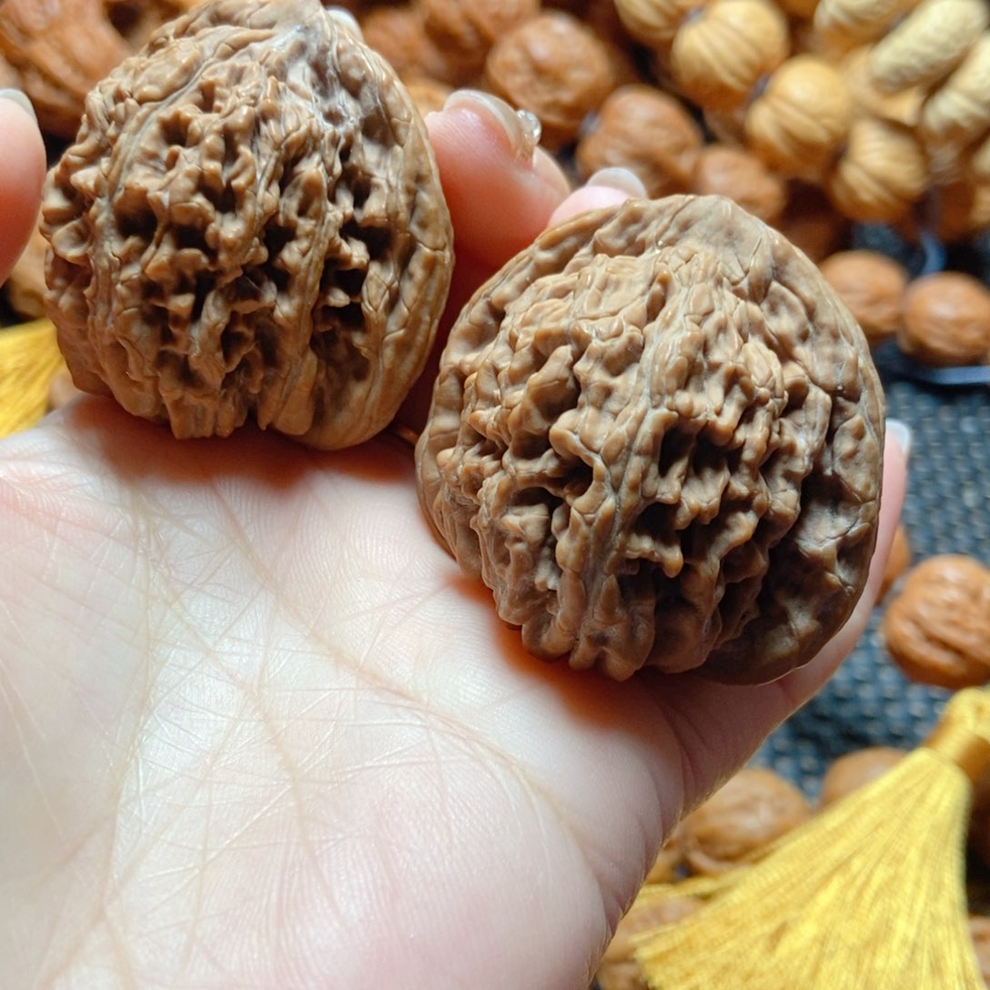 文玩核桃手串四座楼