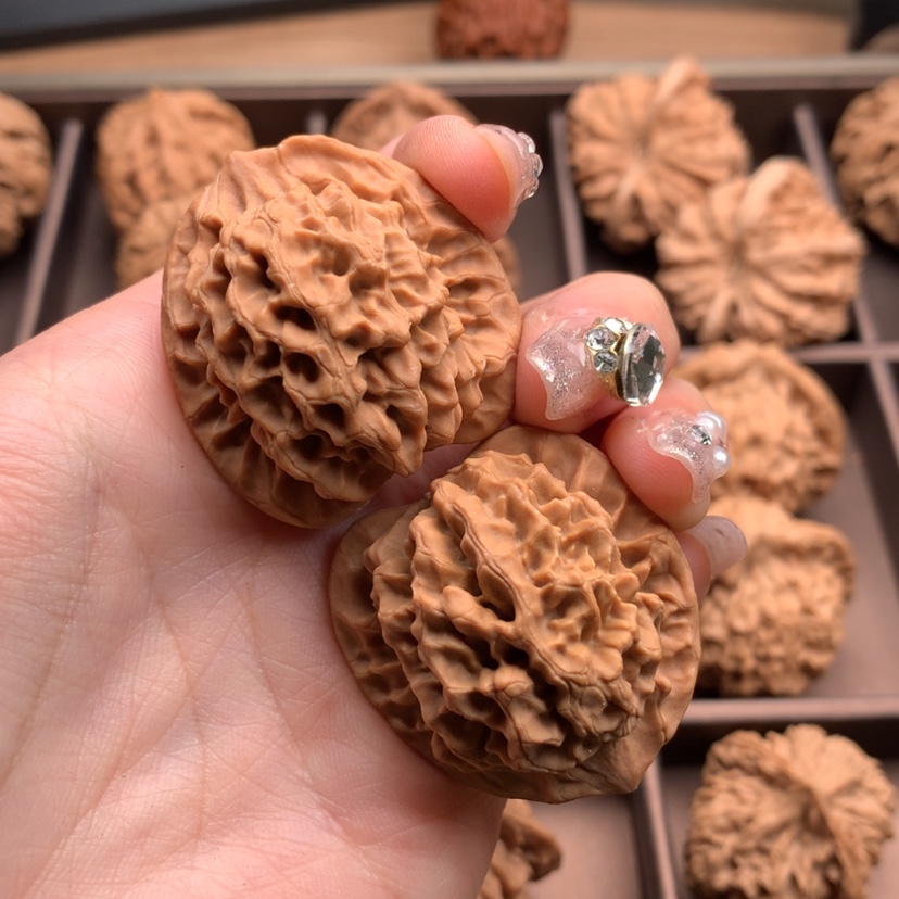 【闪购商品】文玩核桃把件?****武秦岭野生核桃