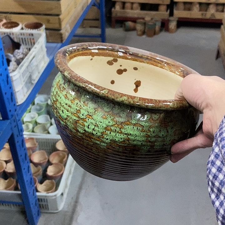 花盆单场满9.9发货21×15小变形