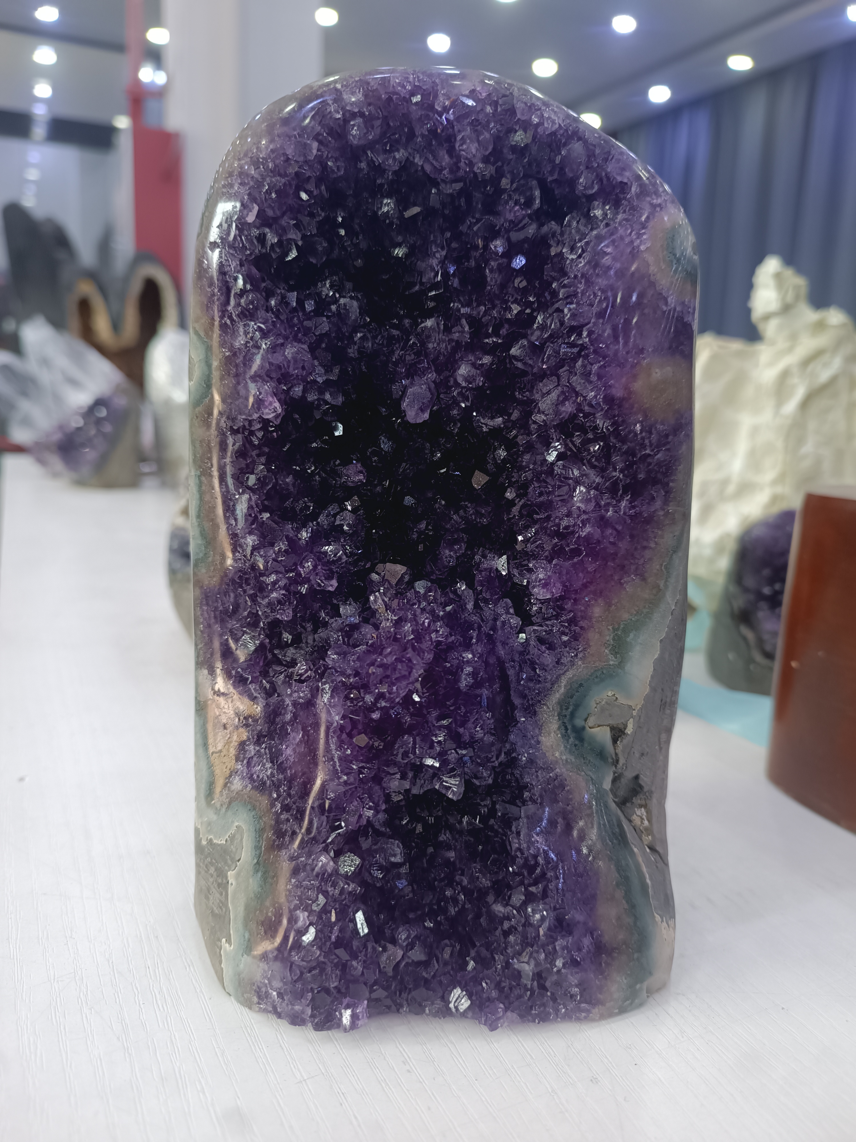 巴西乌拉圭紫水晶摆件