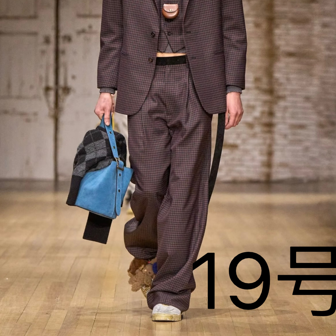 【19号链接】2025新款上新时尚潮流百搭男士经典复古牛仔裤8957