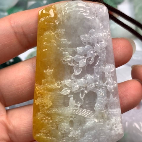 翡翠颈饰未镶嵌翡翠