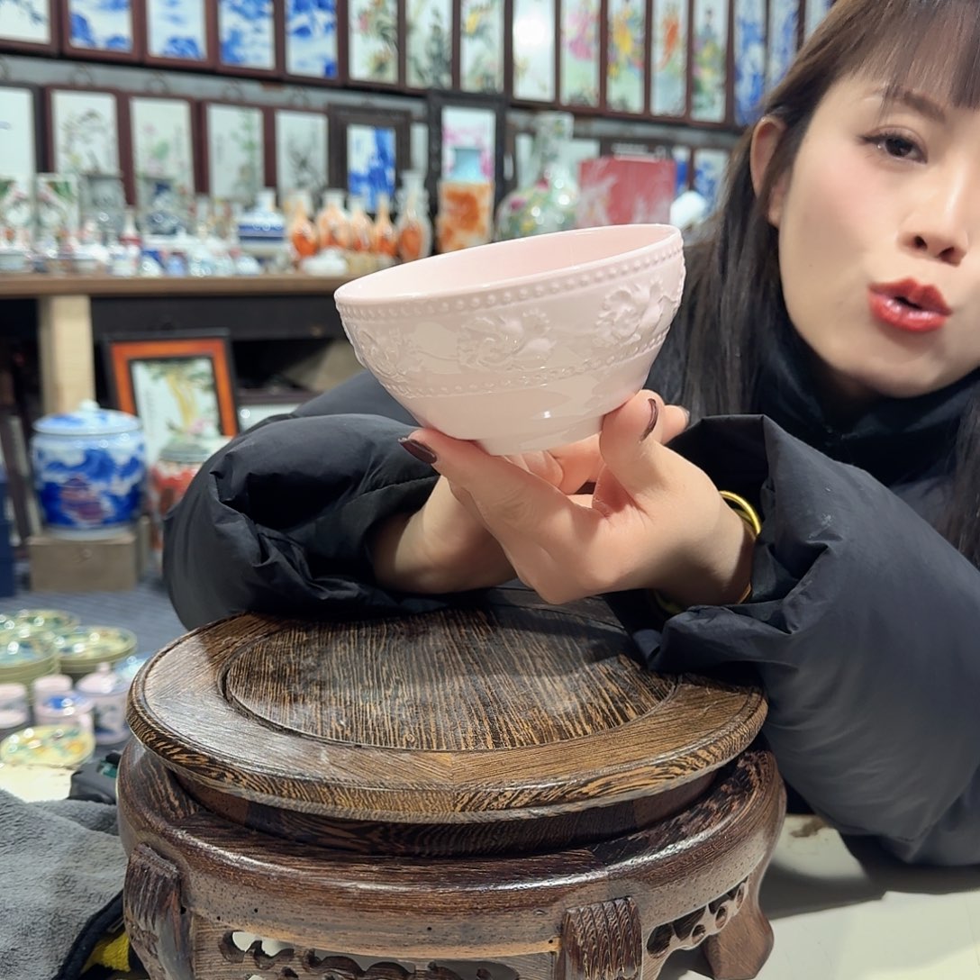 摆件瓷//////景德镇陶瓷瓷器。