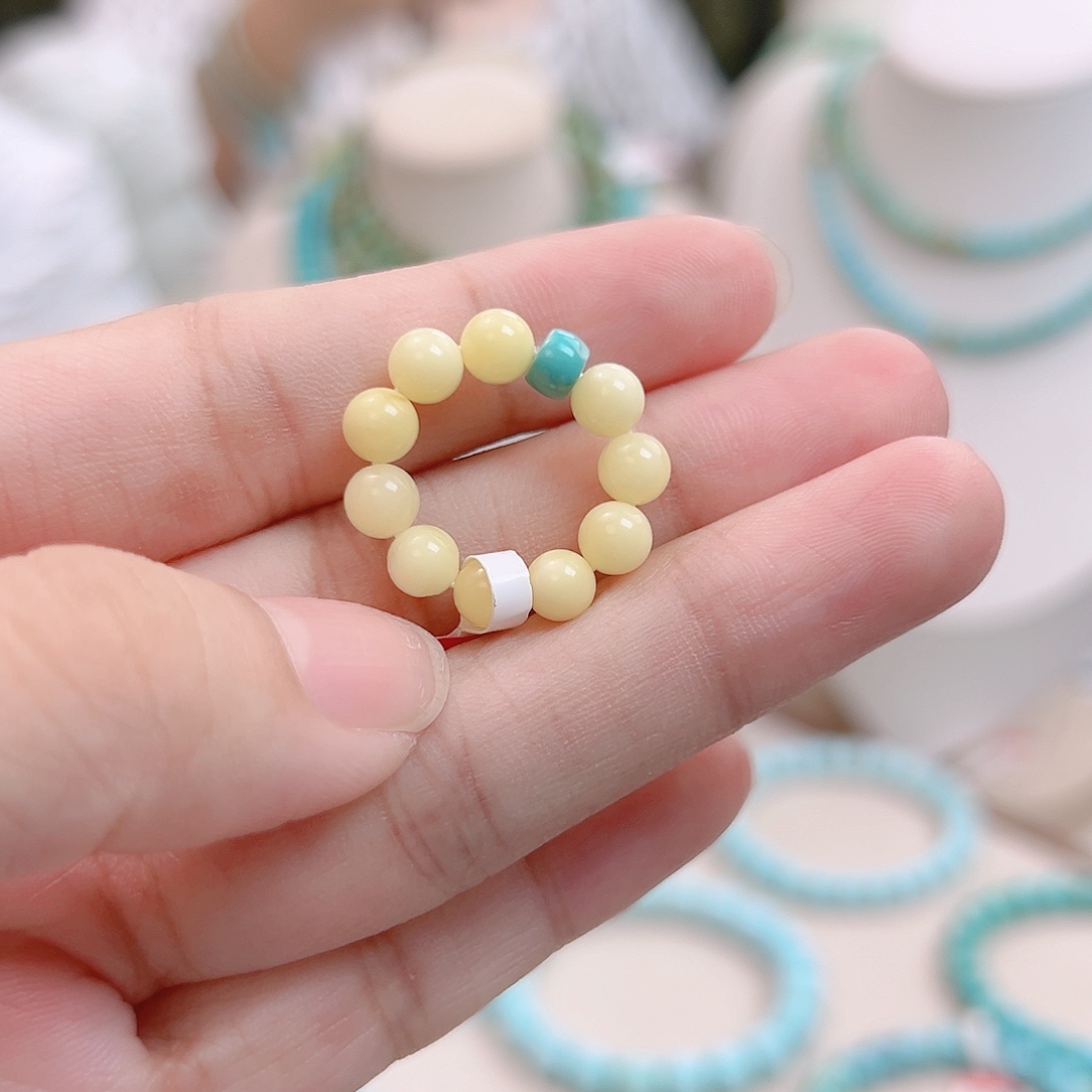 未镶嵌蜜蜡裸石蜜蜡跑环