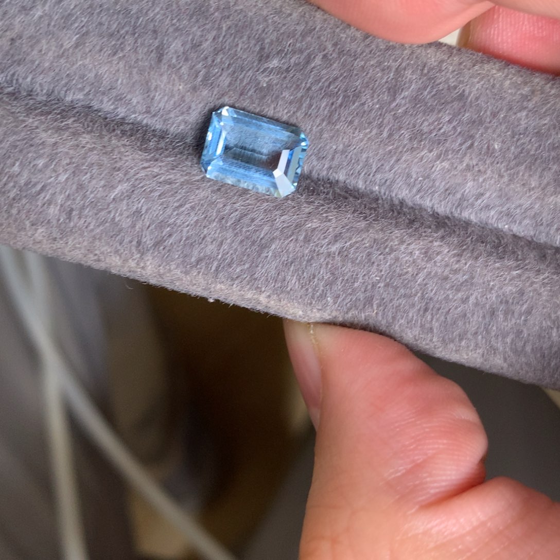 笔搁未镶嵌海蓝宝石2.14 圣玛利亚