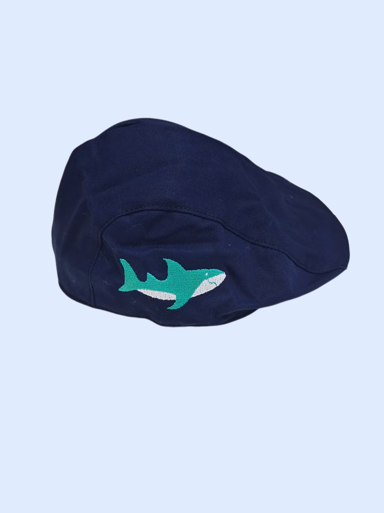 休闲风刺绣贝雷帽棉前进帽短檐帽子时尚蓝色休闲帽欧若精灵风