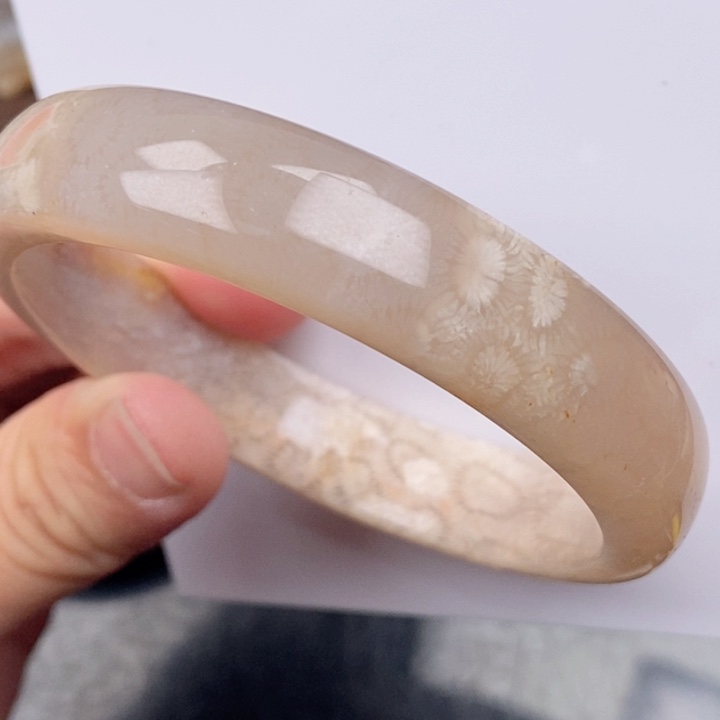 硅化玉手镯未镶嵌59.5