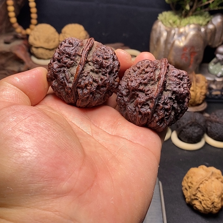 文玩核桃吊坠云南铁核桃8