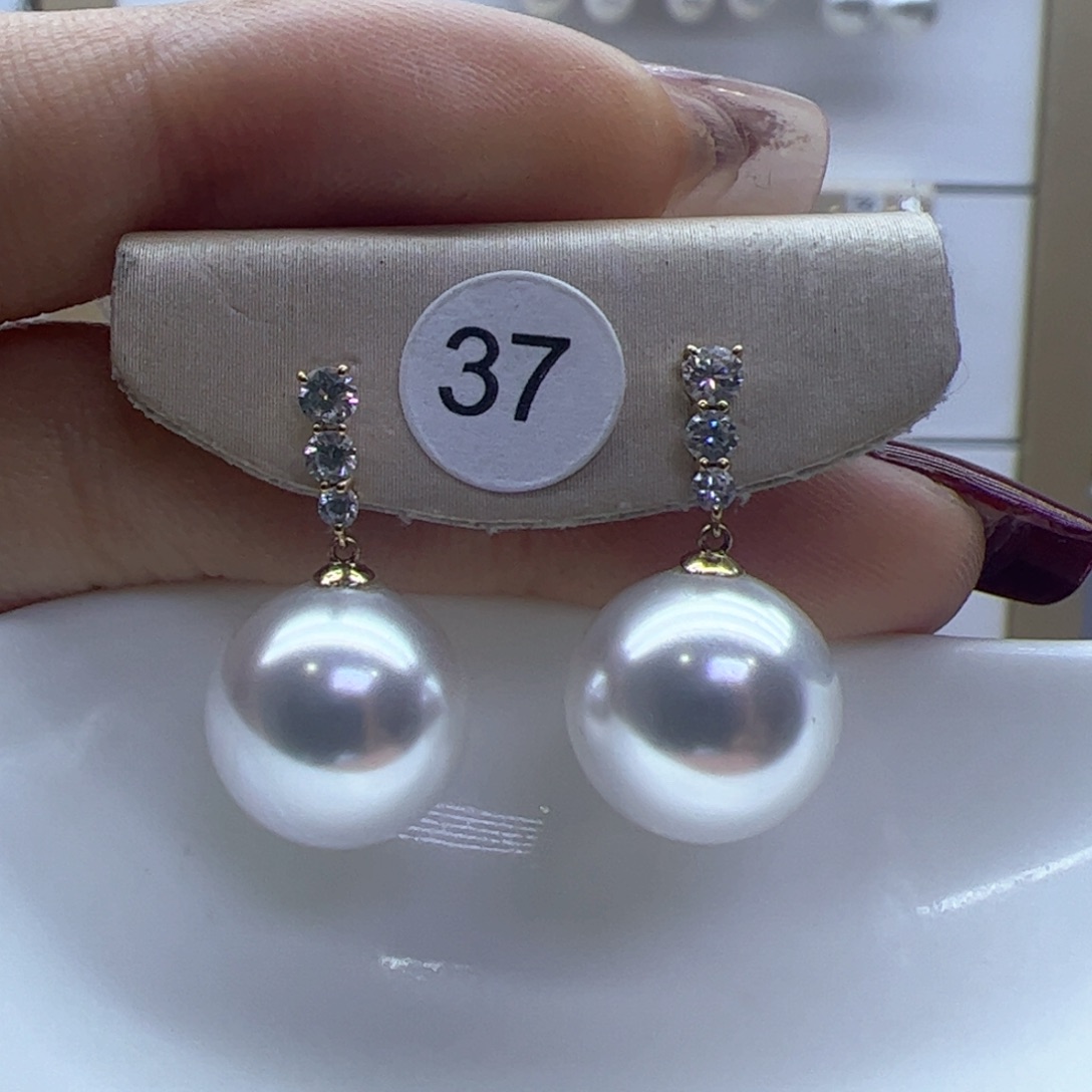 淡水珍珠耳饰18K金镶嵌