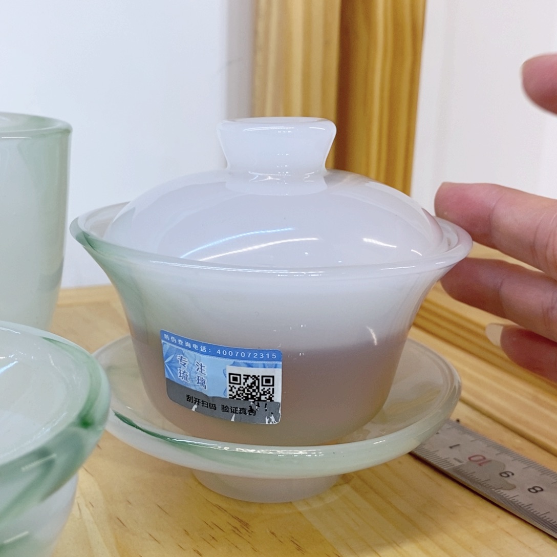 漂绿琉璃盖碗一副