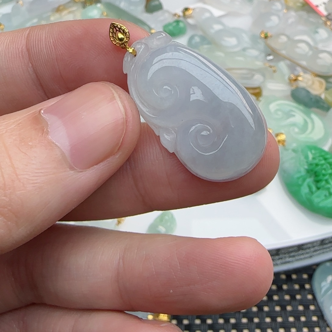 【闪购商品】翡翠吊坠(不含链)18K金镶嵌小如意