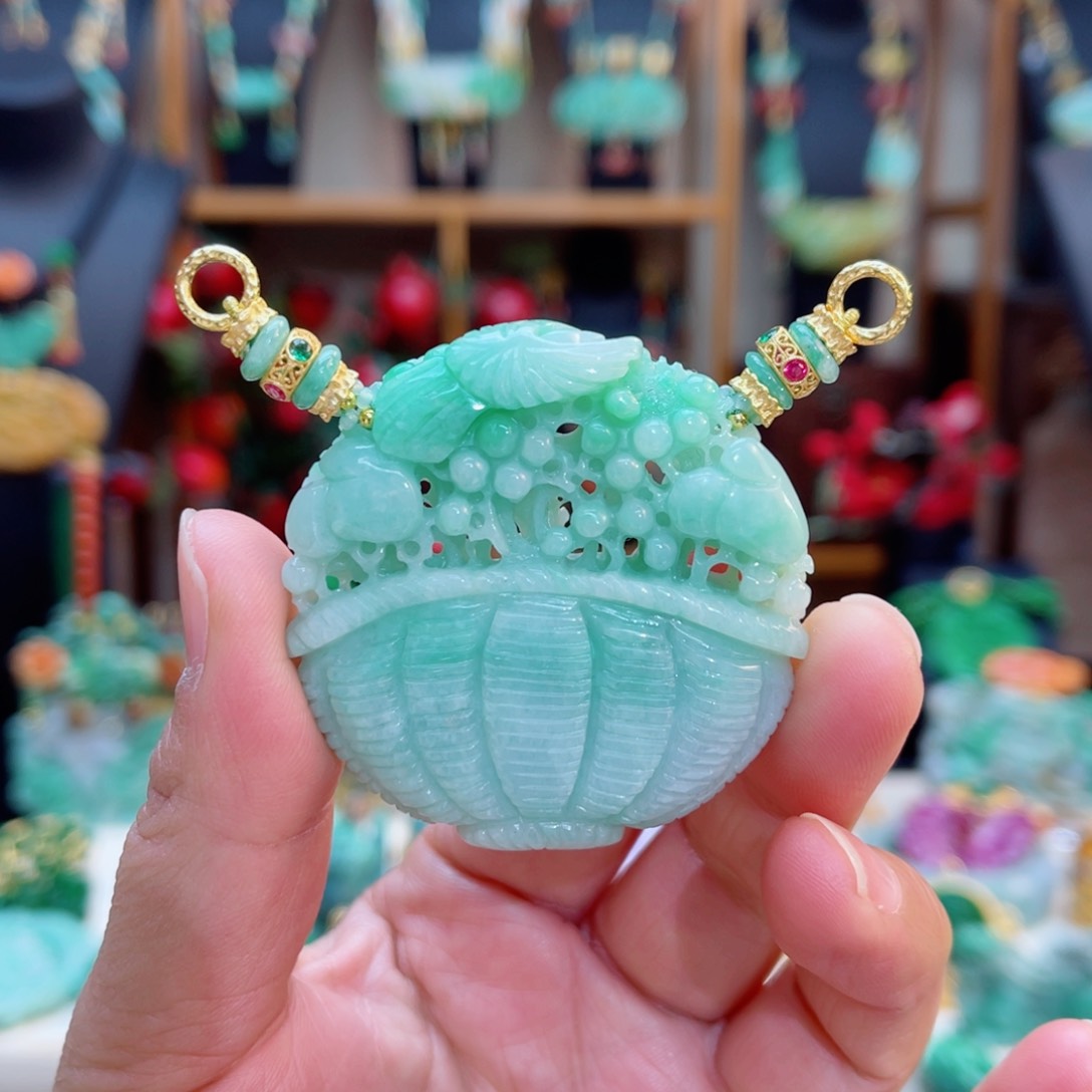 翡翠颈饰合金48小时鉴赏期