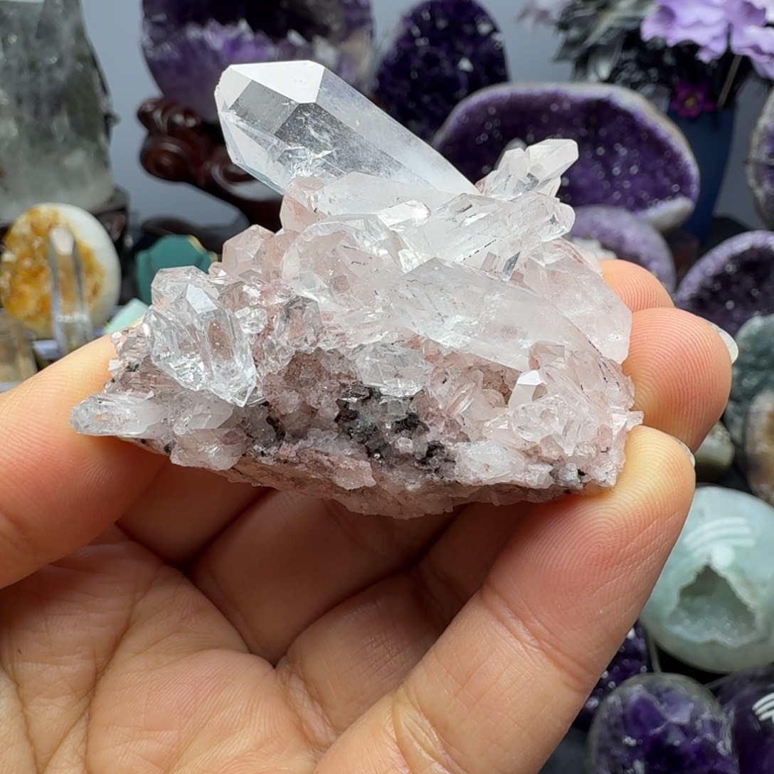 未镶嵌摆件紫晶粉列姆利亚