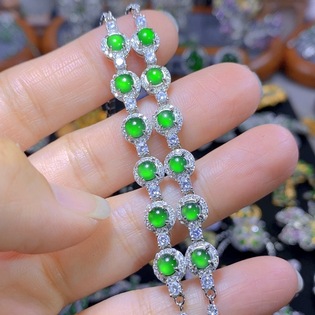 翡翠颈饰银S925镶嵌多样性发其一