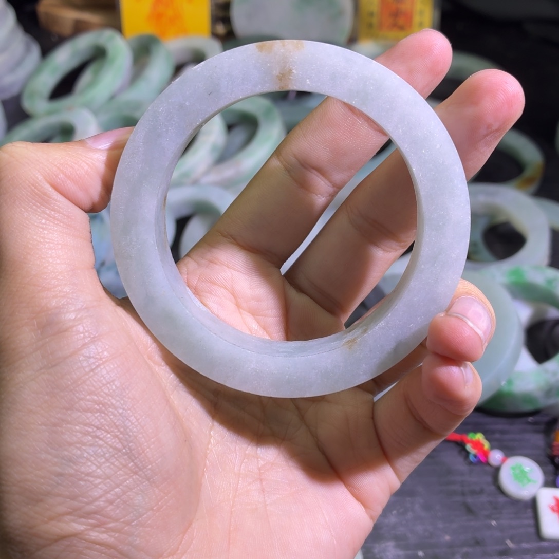 定制翡翠未镶嵌天然翡翠A货毛胚手镯定制