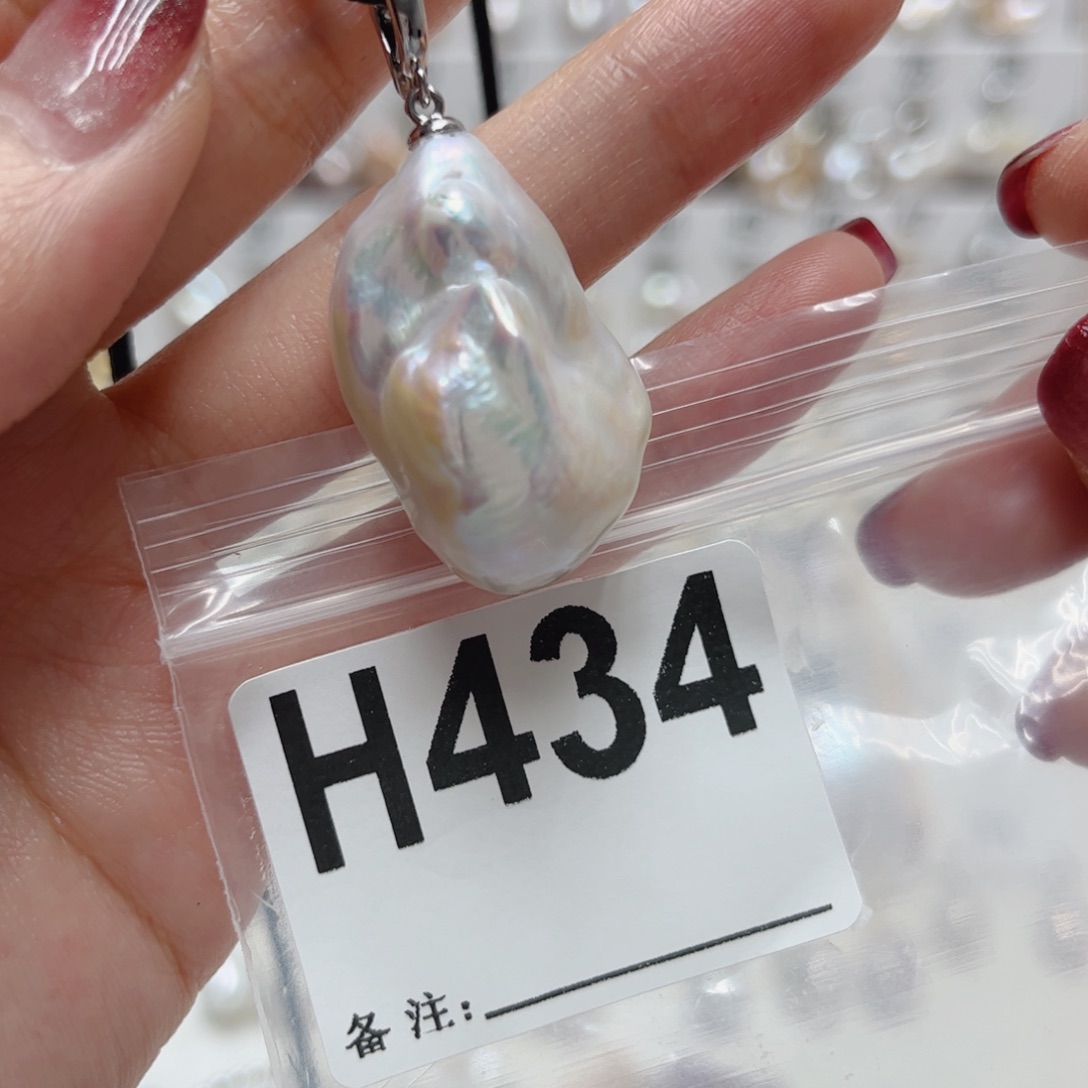 颈饰淡水珍珠未镶嵌