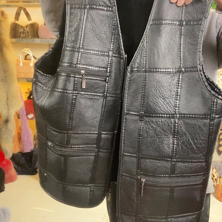 娃叔皮草皮毛一体马甲