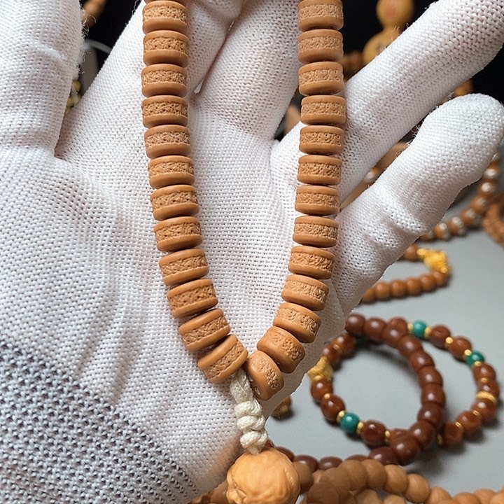 猴头核桃吊坠拿**你猴嘎