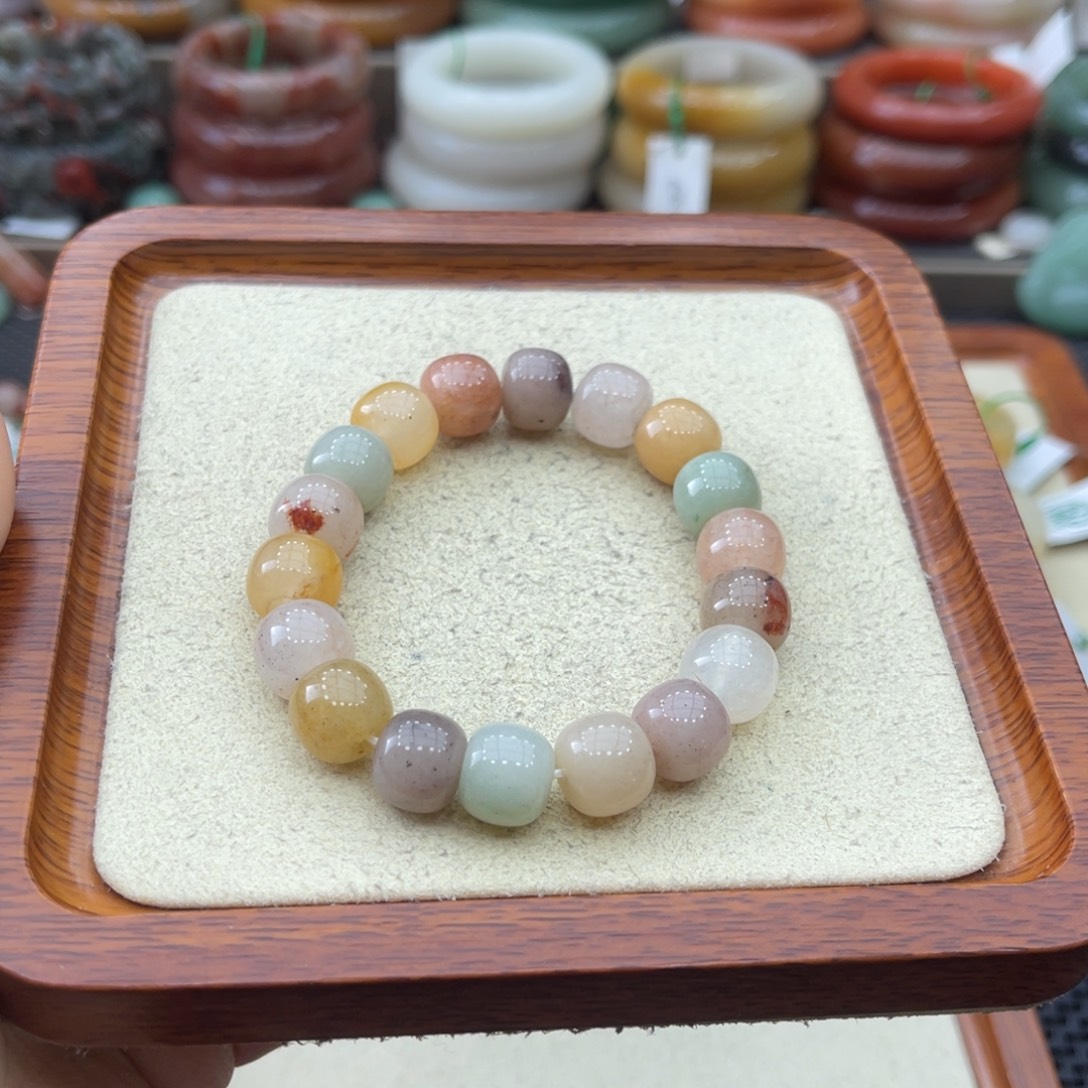 石英质玉未镶嵌手镯