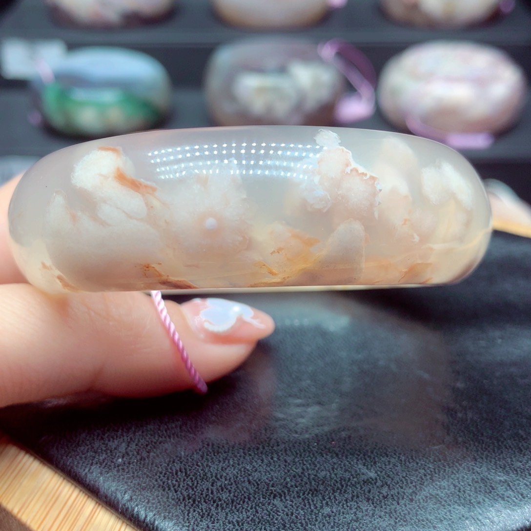 玛瑙/玉髓手镯未镶嵌用****166