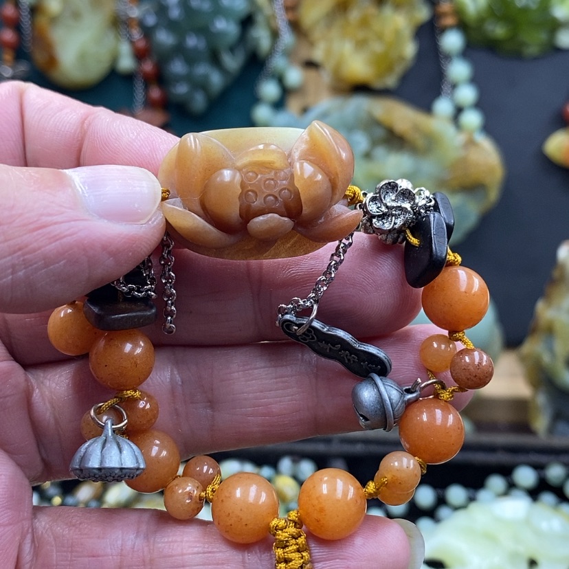 【闪购商品】未镶嵌岫玉手牌