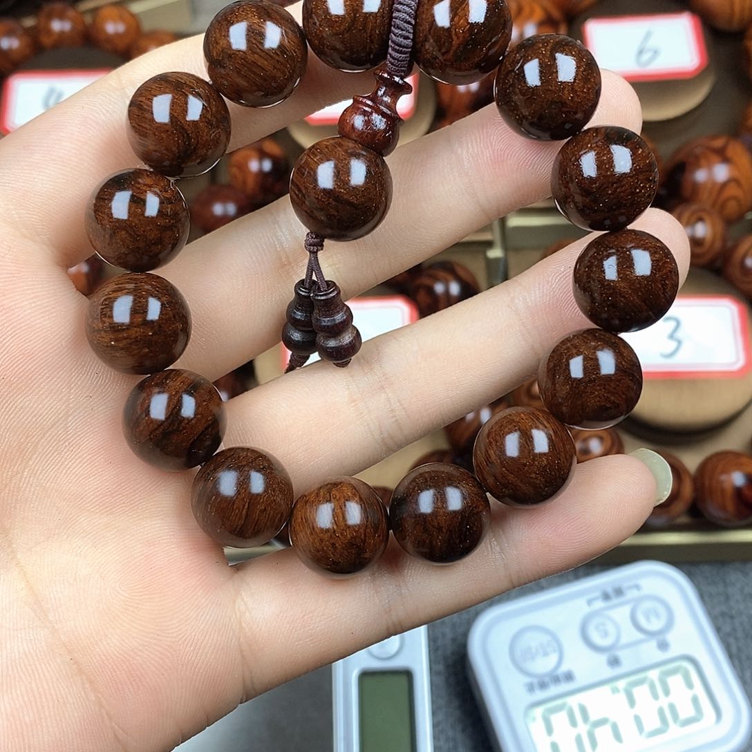 黄花梨/降香黄檀1.5尺寸芝麻点