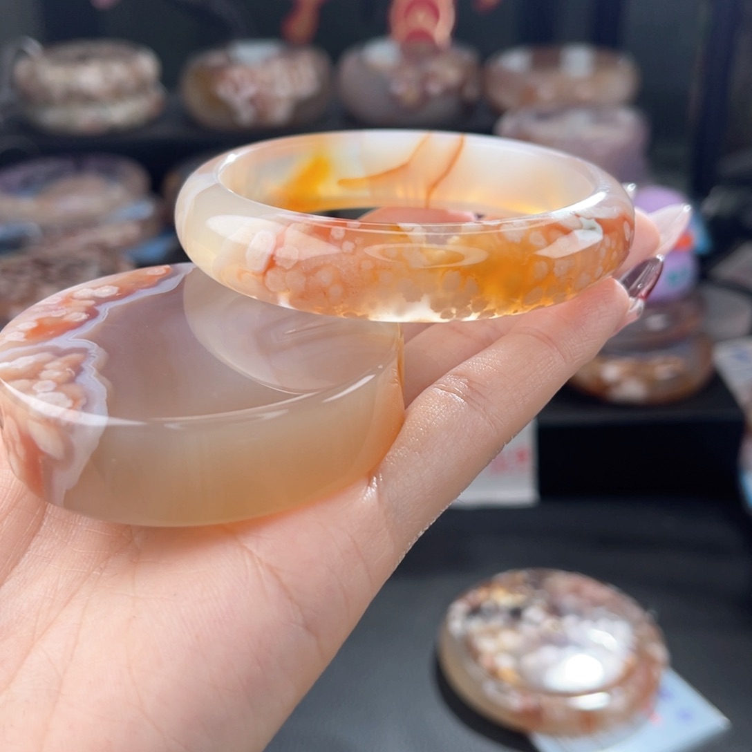 石英质玉手镯未镶嵌樱****859