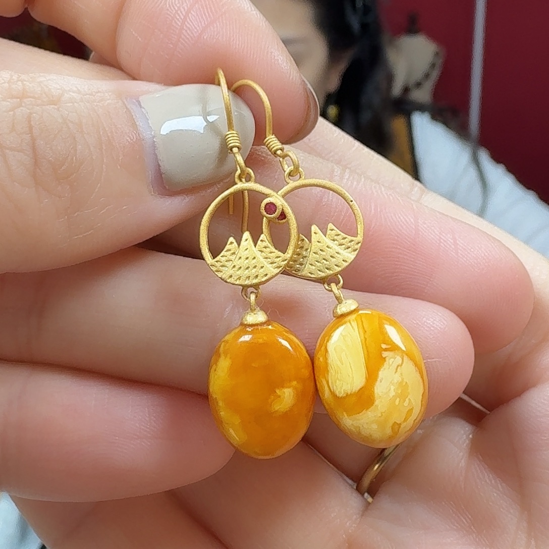 蜜蜡未镶嵌颈饰耳坠
