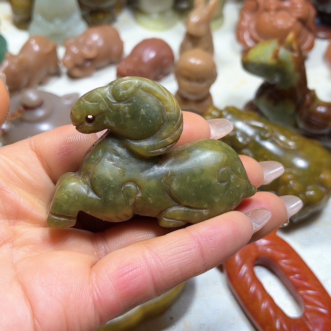 白玉菩提吊坠白玉菩提吊坠