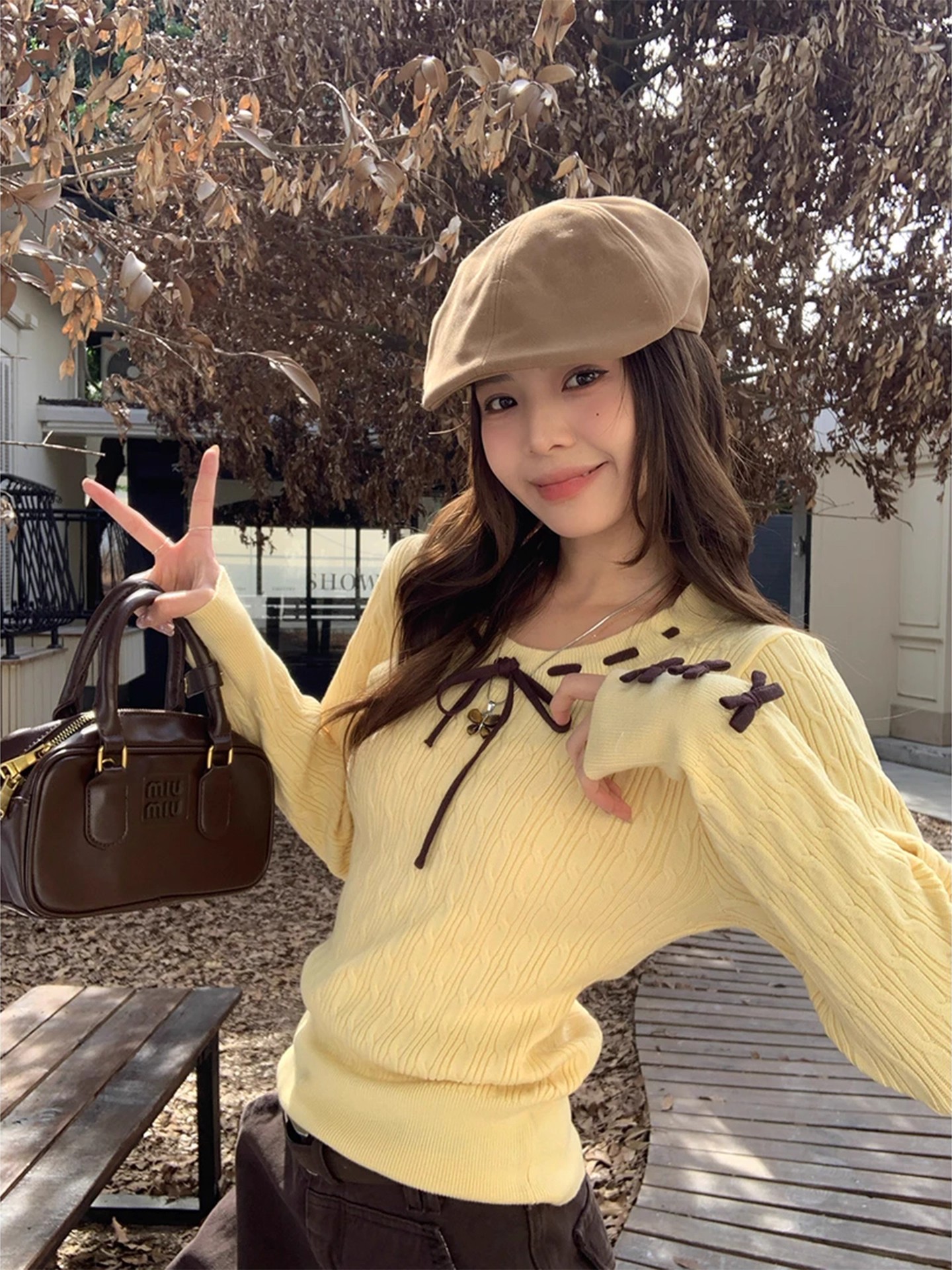 韩系慵懒软糯绞花毛衣女秋冬宽松设计感小众蝴蝶结套头针织衫上衣