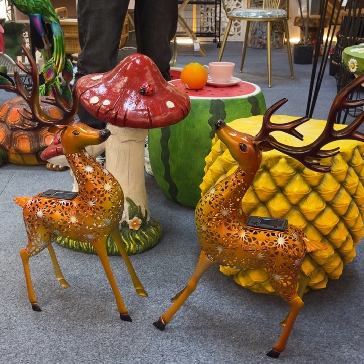 哈哈哈哈哈哈哈哈一对鹿