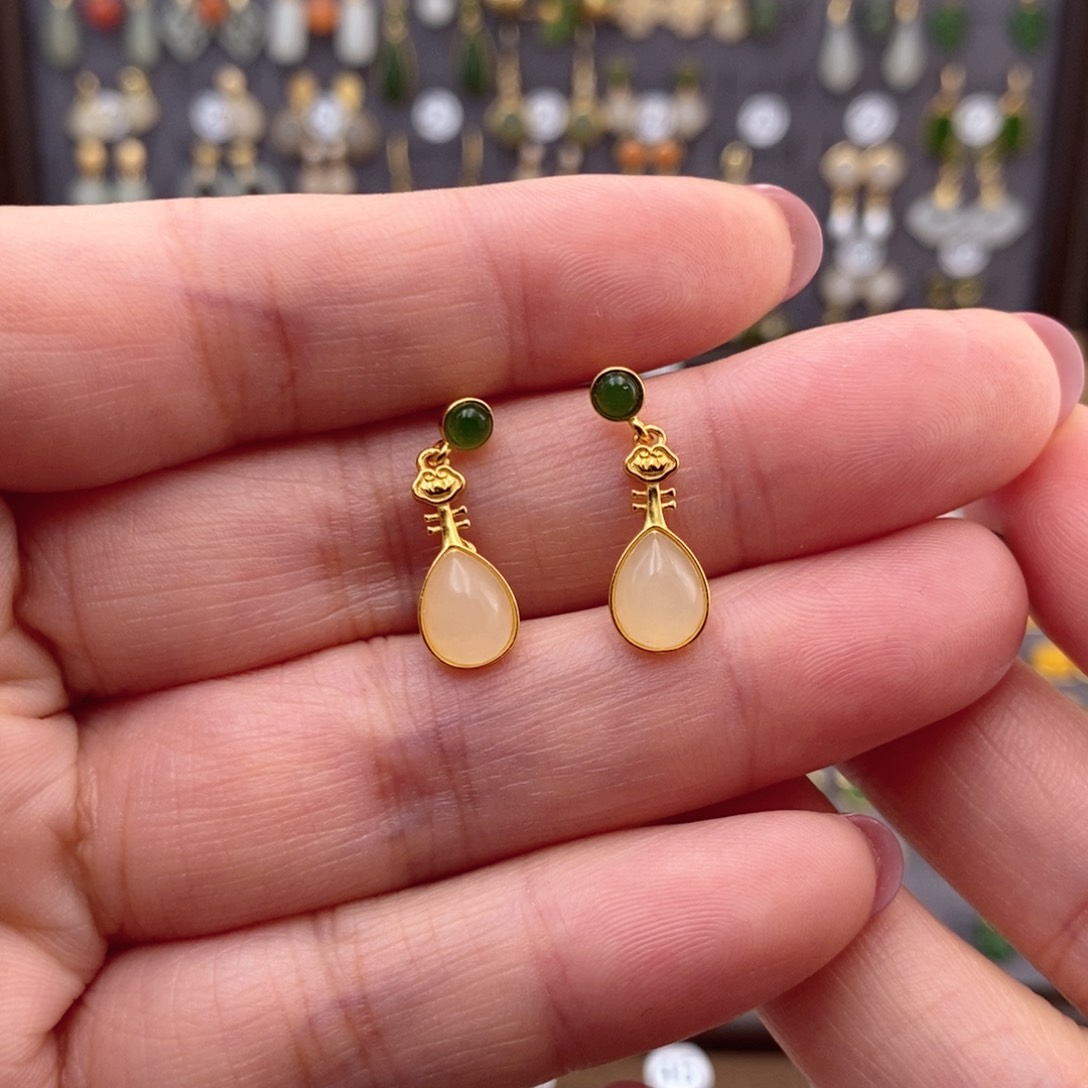 银S925镶嵌和田玉耳饰?**-