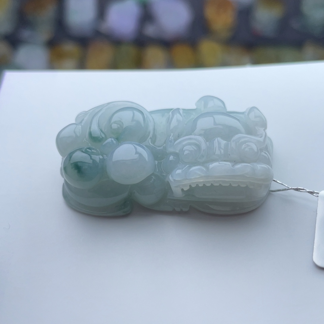 翡翠颈饰未镶嵌貔貅