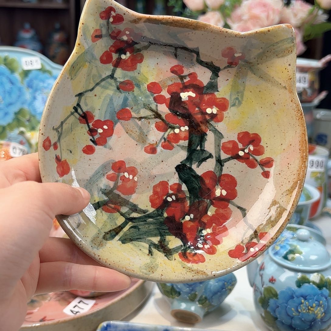 瓷片兔兔好e o k l k lv t l k l