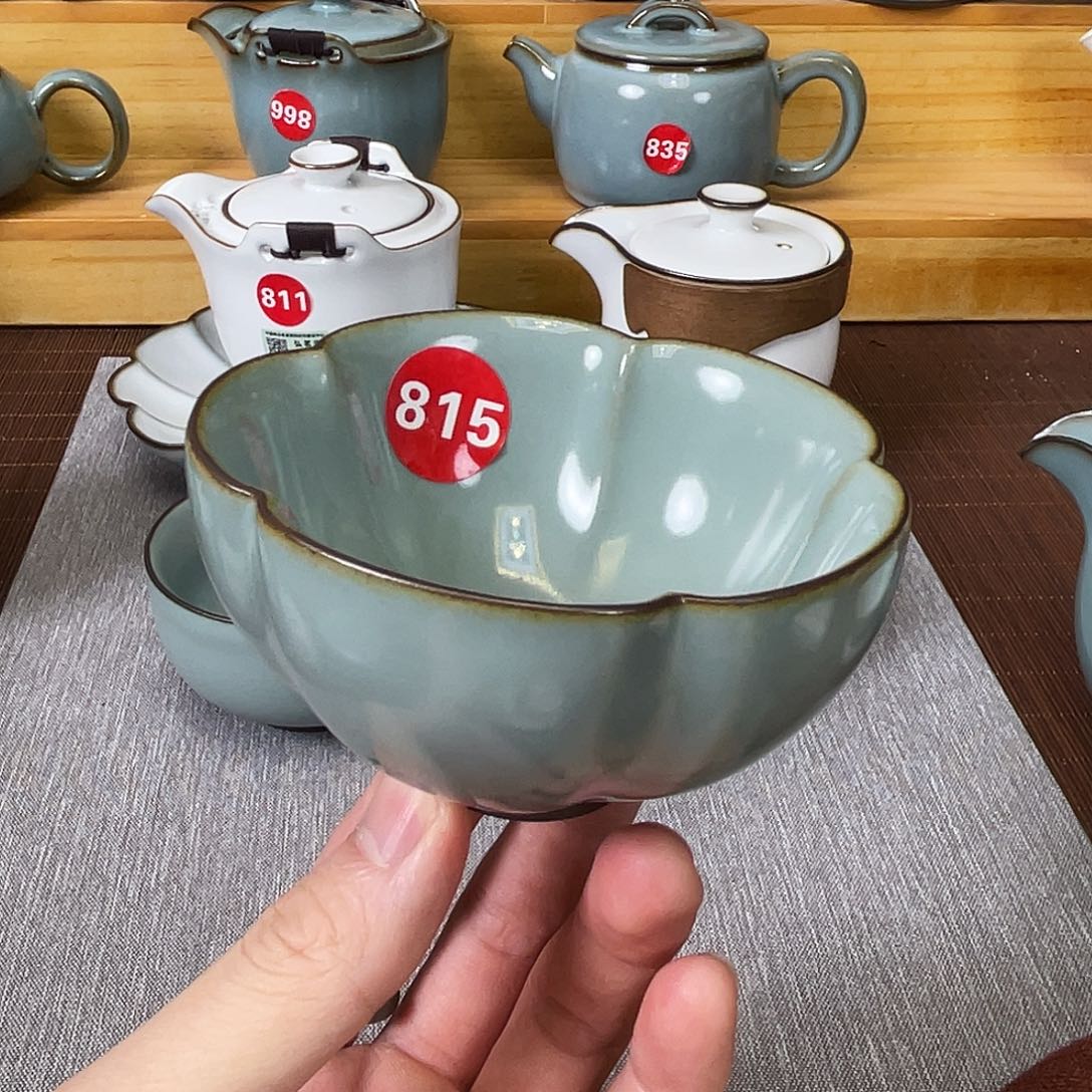 瓷片小微瑕。。。。。。。。。。