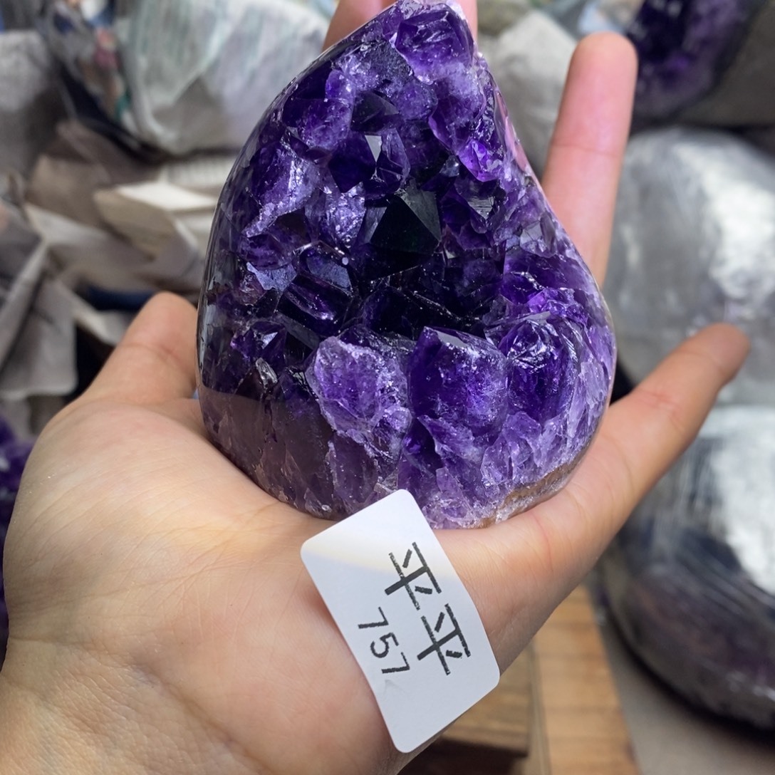 未镶嵌大型摆件（非配饰）水晶