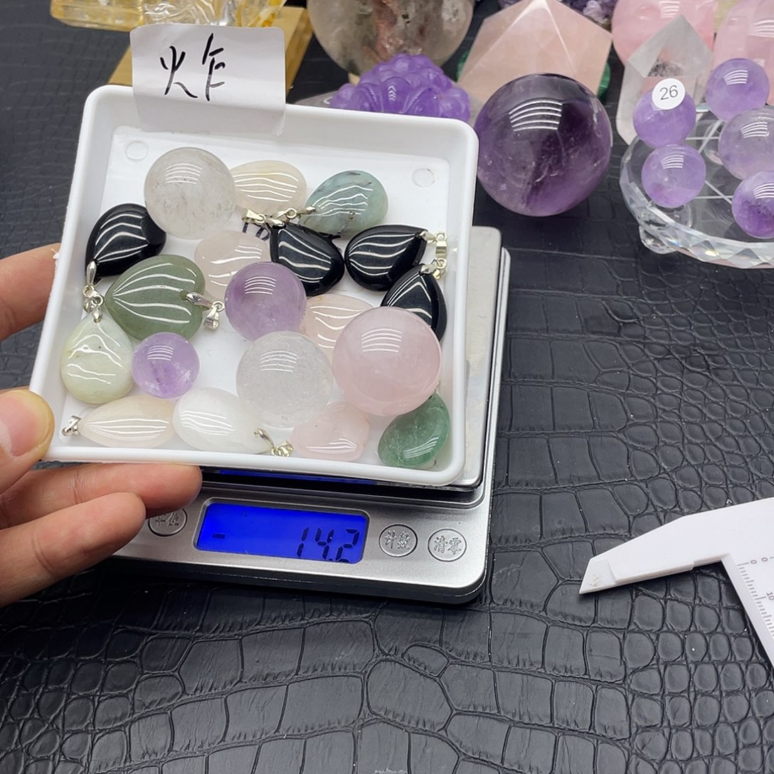 未镶嵌珠宝半成品水晶35