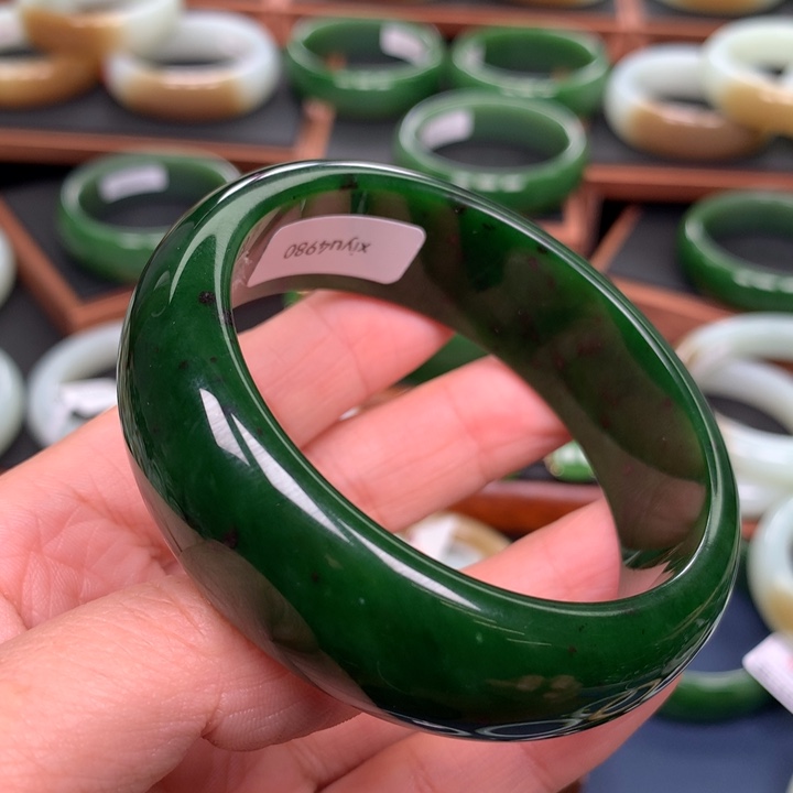 和田玉（碧玉）手镯未镶嵌时*食58