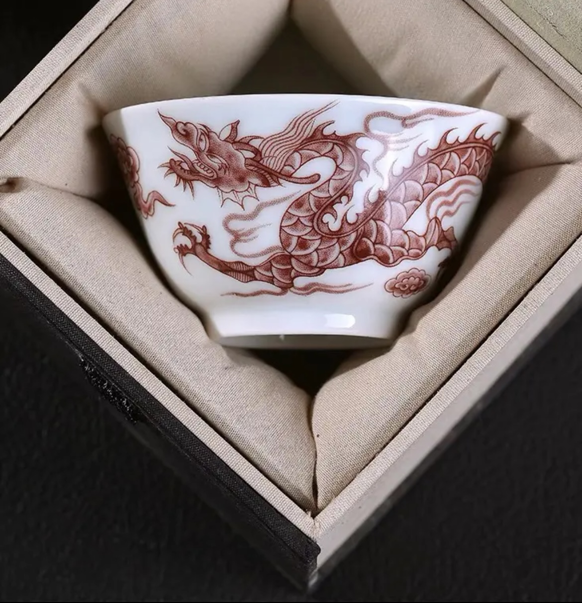 仿古泥巩红龙纹陶瓷若深杯家用个人专用主人茶杯