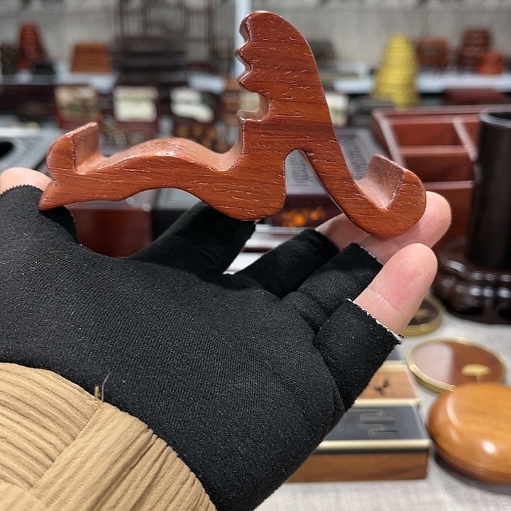 琉璃手工艺品红木工艺品雕刻工艺