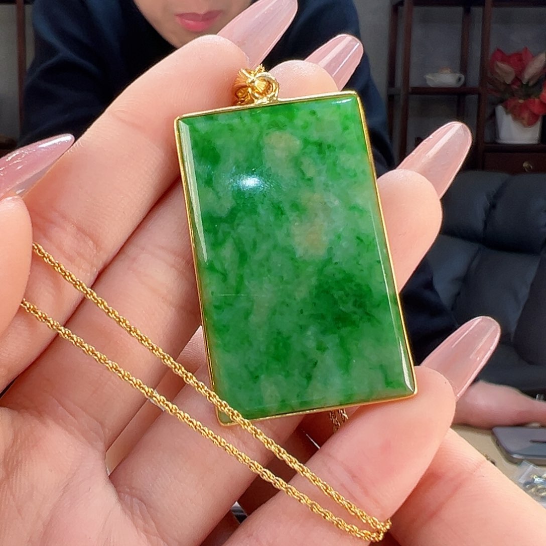 翡翠吊坠(赠链)银S925镶嵌赠银链子