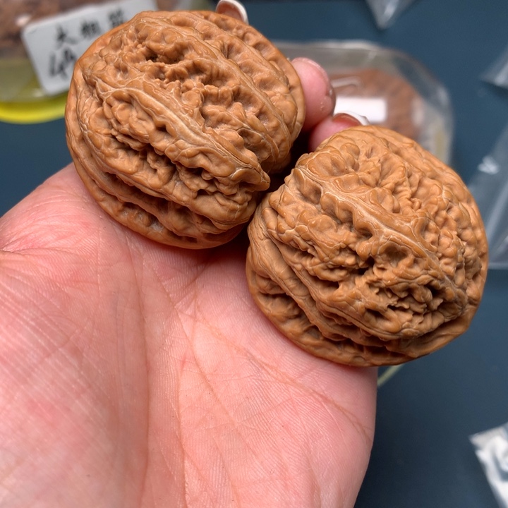 文玩核桃把件8**壳42-6139-9