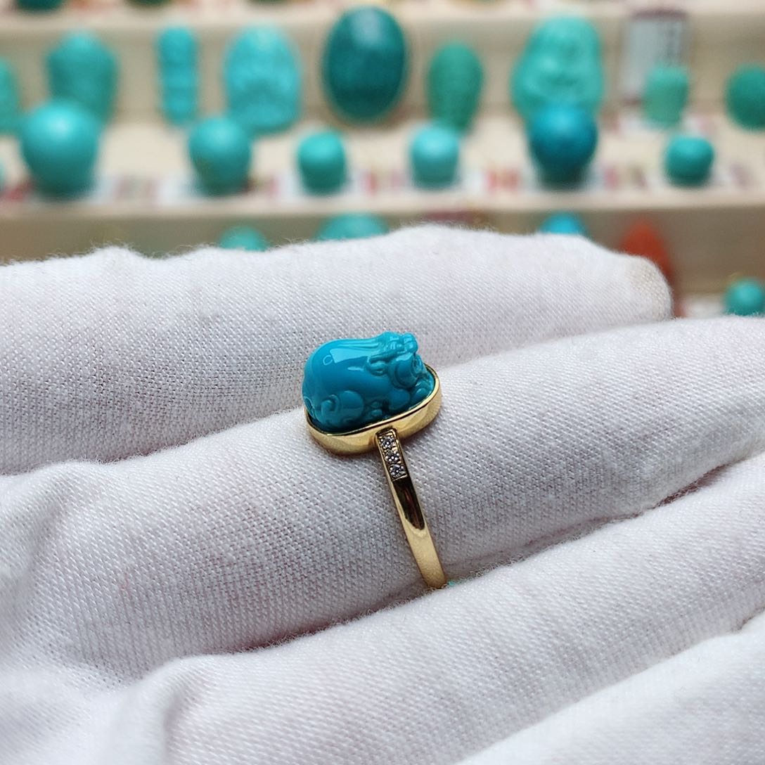 绿松石配饰未镶嵌