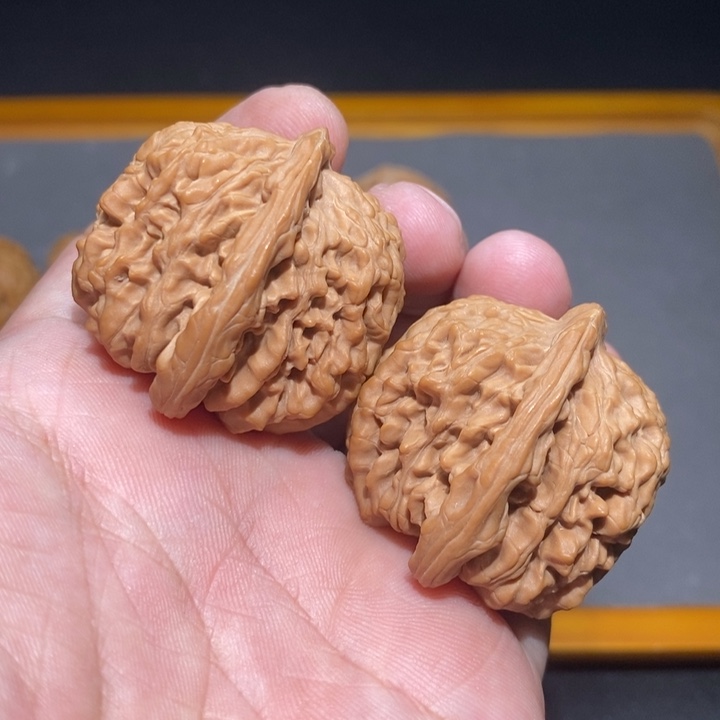 文玩核桃吊坠汉高楼